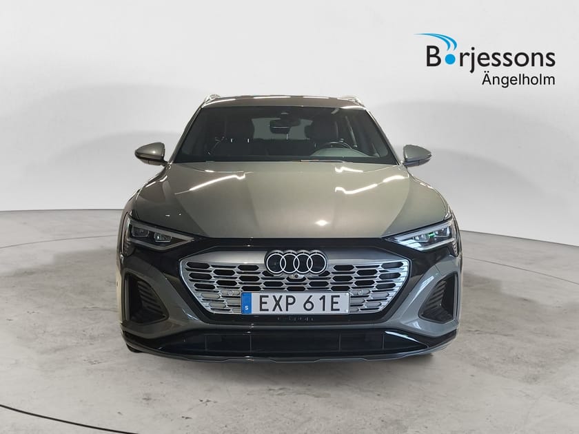 Bild 5 av Audi Q8 50 e-tron quattro 340 HK S-LINE