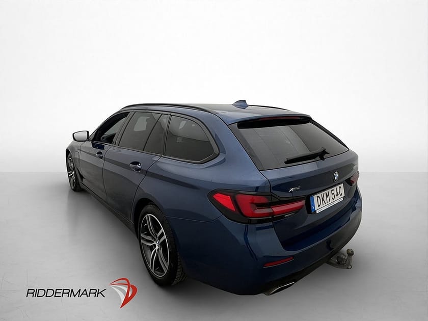 Bild 5 av BMW 530e xDrive Touring Shadow Line Hifi HuD 360° Skinn Drag