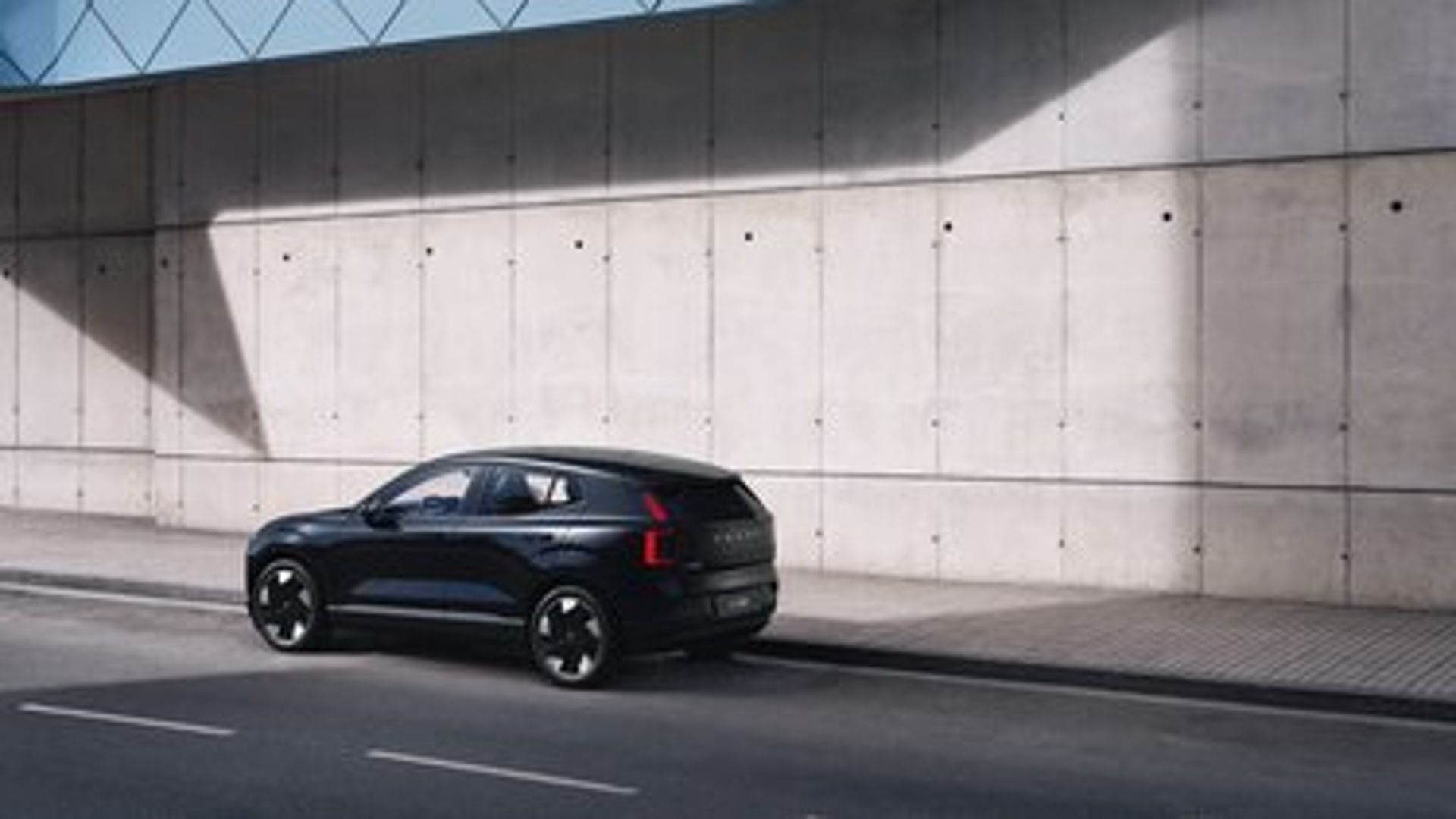 Volvo EX30 P5 Long Range 2027, photo 8/8