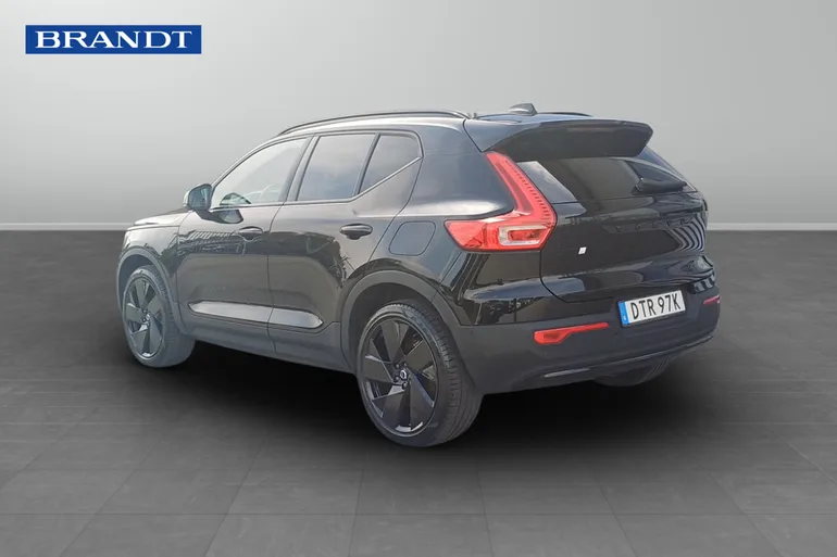 Volvo EX40 Twin Motor Performance