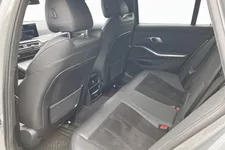 BMW 330e xDrive Touring