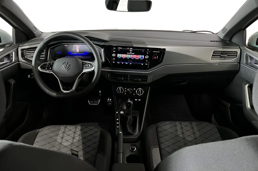 Bild 2 av Volkswagen Taigo R-Line TSI 115hk Edition