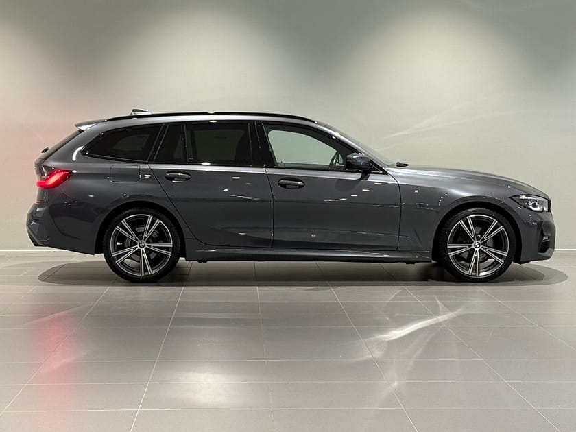 Bild 3 av BMW 320d xDrive Touring M Sport Drag Värmare 19"  HiFi Svankstöd