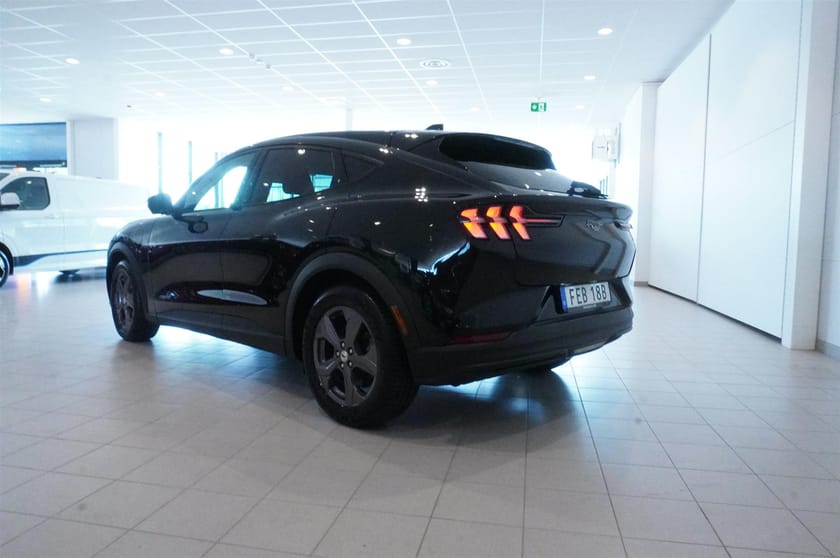 Bild 4 av Ford Mustang Mach-E Long Range Rwd 294hk
