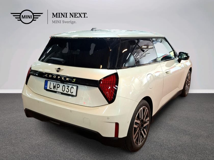 Bild 4 av MINI Cooper SE Classic Trim, Paket L