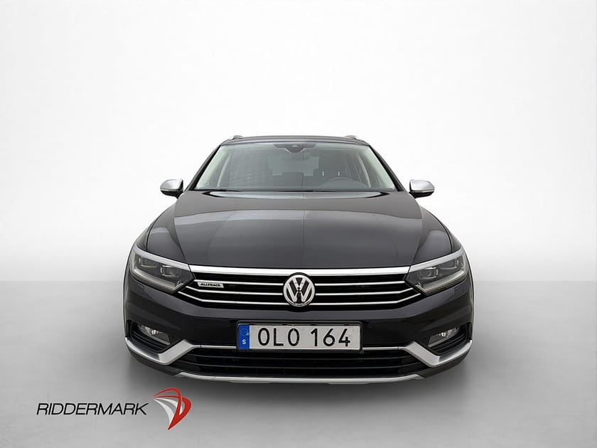 Bild 2 av Volkswagen Passat Alltrack TDI 4M 190hk Executive Cockpit