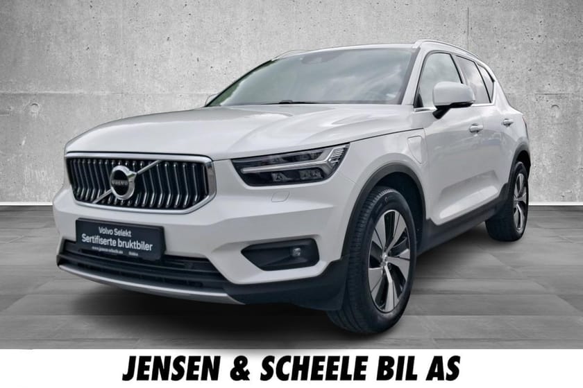 Bilde 3 av Volvo XC40 T5 Inscription - El. forseter, Cruise, Tonede ruter