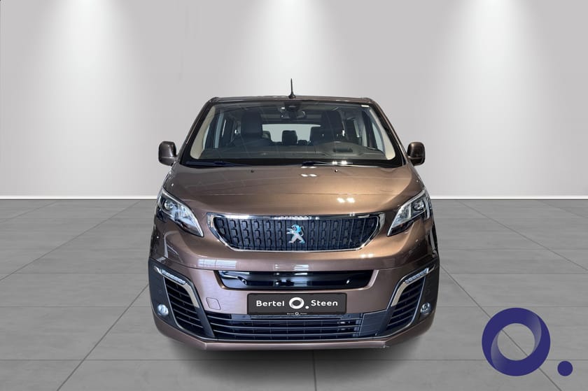 Bilde 3 av Peugeot e-Traveller 75 Allure / 7-SETER / SKINN / RYGGEKAMERA / GLASSTAK /