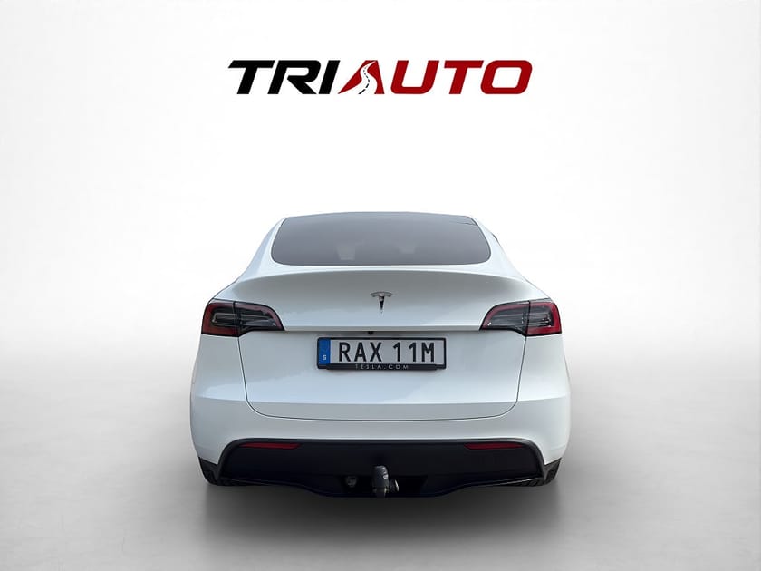 Bild 5 av Tesla Model Y Standard Range RWD Premium 360° Drag Pano MOMS FSD