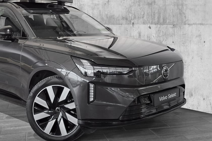 Bilde 2 av Volvo EX90 Twin Motor Performance 517 hk Ultra. 610km WLTP/Krok/B&W/Pixel/22"Skiguard 860