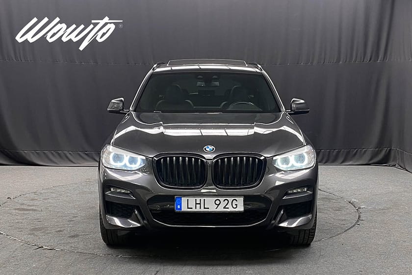 Bild 2 av BMW X3 xDrive30e 292HK M-Sport /Pano /Drag /HiFi /Moms