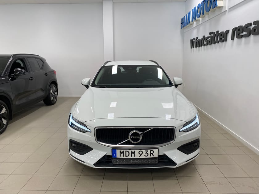 Bild 3 av Volvo V60 B4 Bensin Mom Adv Navi Pro Edition