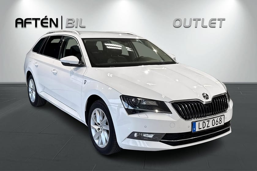 Bild 4 av Škoda Superb Kombi Skoda 2.0 TDI 4x4 Businessline Värmare Kamera Drag Canton Nav