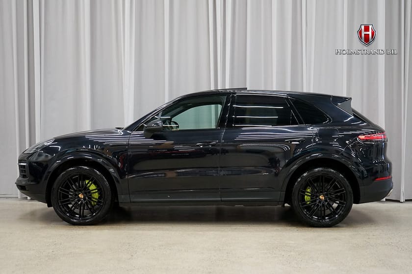 Bild 1 av Porsche Cayenne E-Hybrid S Pano Softclose BOSE Kamera 14-vägs Rattvärme