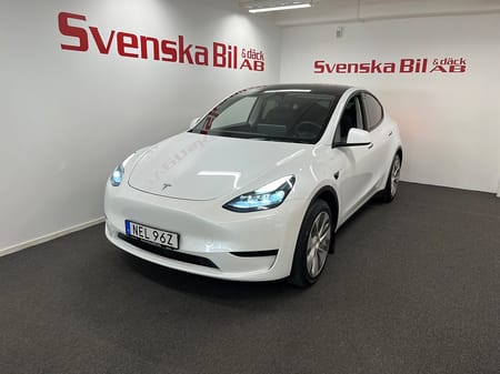 Tesla Model Y Standard Range RWD (dragkrok) 2.99% Ränta