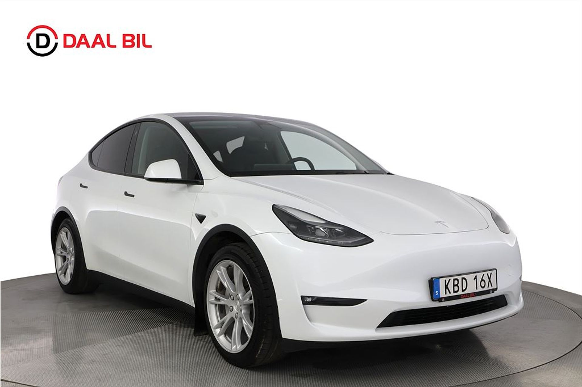 Tesla Model Y 2023, bild 3/10