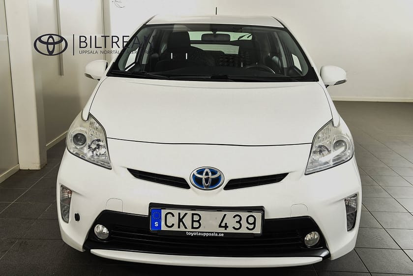 Bild 5 av Toyota Prius Hybrid 1,8 Elhybrid Motorvärmare Vinterhjul