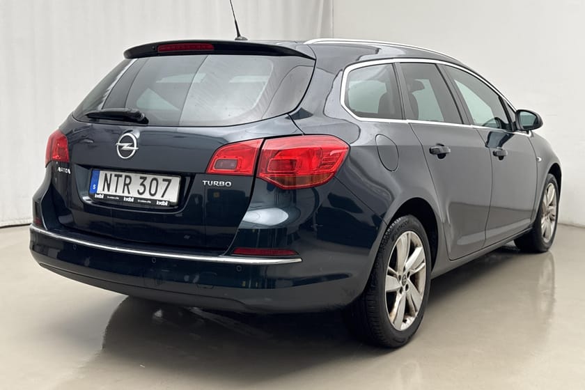 Bild 3 av Opel Astra Sports Tourer 1.4 Turbo ECOTEC (140hk)