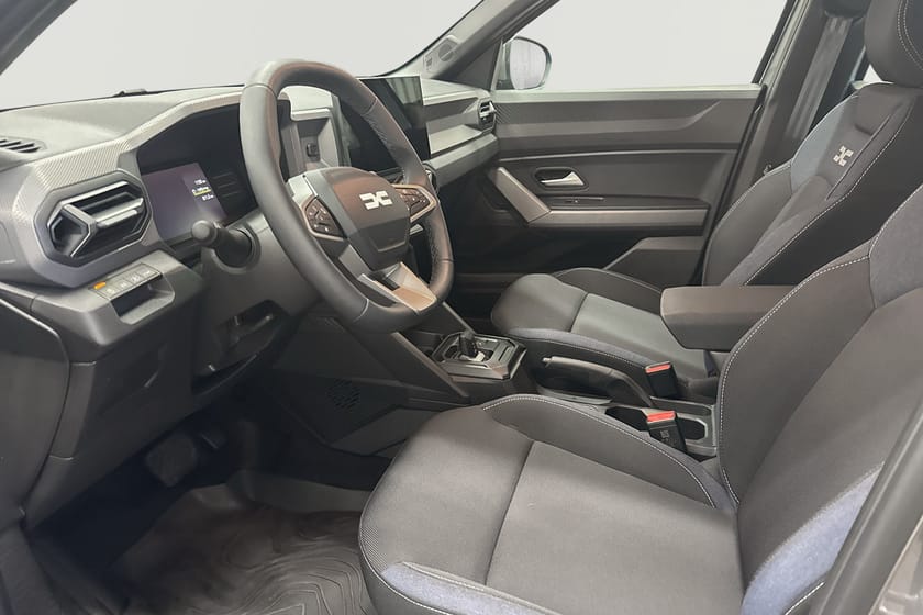 Bild 4 av Dacia Duster Hybrid 155 4x2 expression