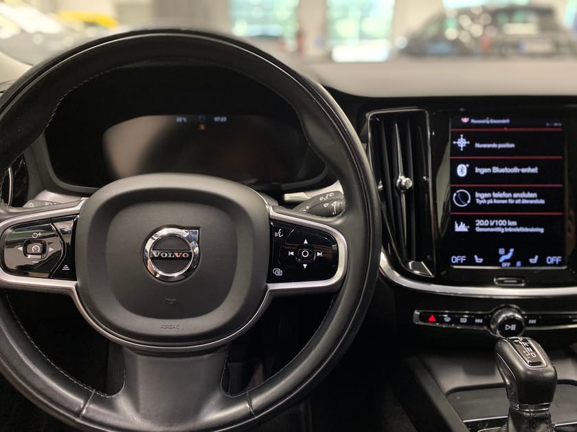 Bild 2 av Volvo V60 D4 AWD Momentum Advanced Edition