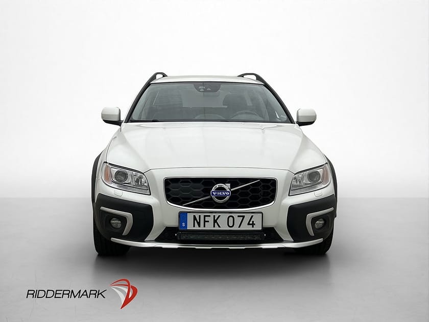 Bild 2 av Volvo XC70 D4 AWD 220hk Summum Kamera Läder VOC Drag