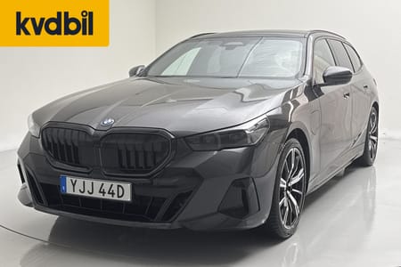 BMW 550e xDrive Touring