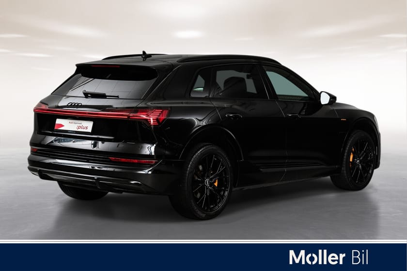 Bilde 2 av Audi e-tron 55 quattro s line sp black edit