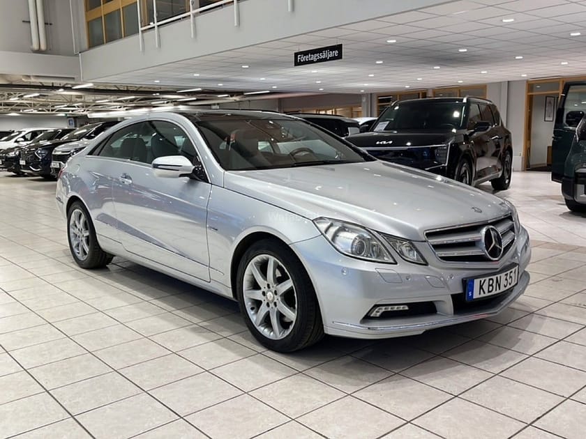 Bild 3 av Mercedes-Benz E 350 Coupé CGI BE BLUEEFFIENCY 7G-TRONIC 292HK