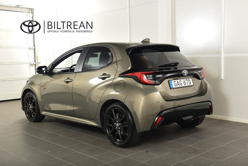 Bild 2 av Toyota Yaris Hybrid 1.5 Elhybrid Style Backkamera Ad. Farthållare Carplay