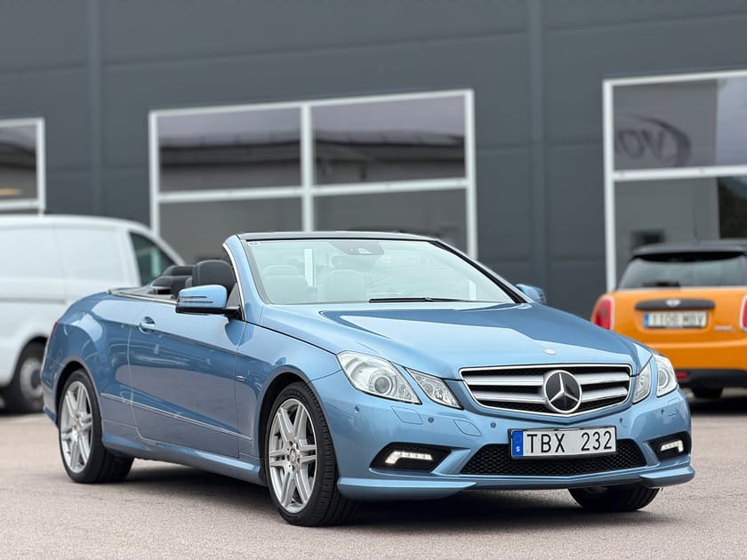 Bild 4 av Mercedes-Benz E 350 CDI Cabriolet BE AMG Skinn Navi Ventilerade stolar
