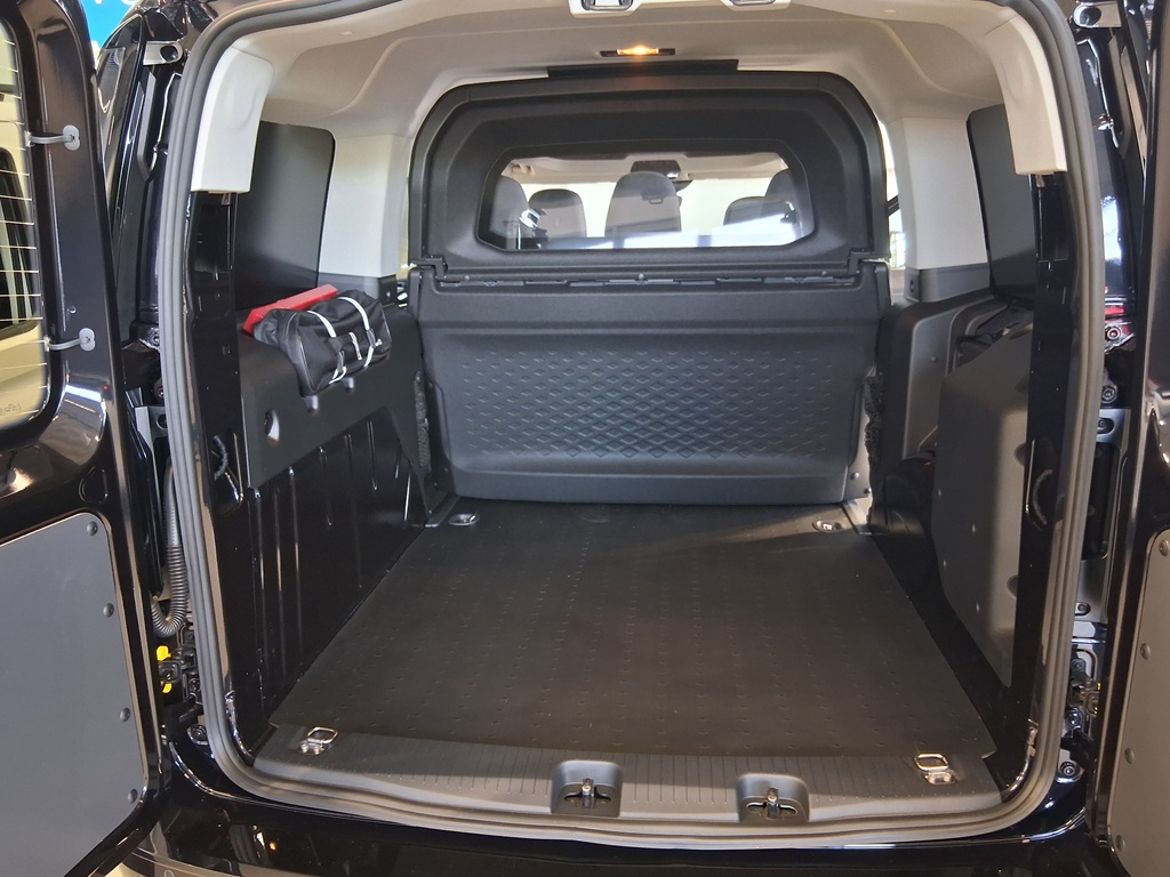 Volkswagen Transportbilar Volkswagen Caddy Maxi eHybrid — bild 8