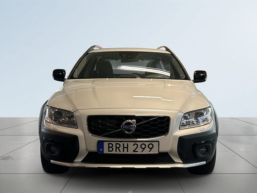 Bild 2 av Volvo XC70 D4 AWD Aut Dynamic Edition Skinn/SoV/Drag/Ad.Fhåll/Psen