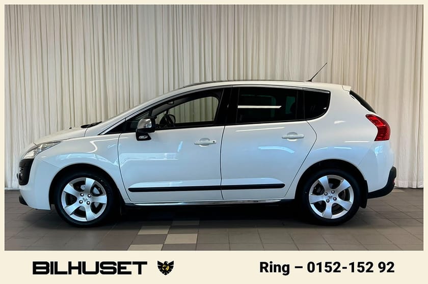 Bild 5 av Peugeot 3008 2.0 HDi FAP Euro 5 Panorama Farthållare AUX