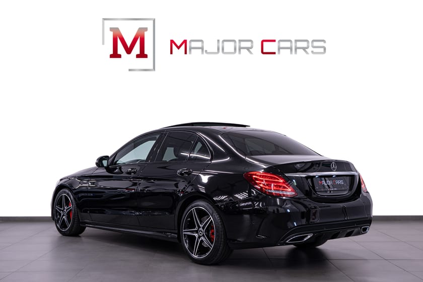 Bild 4 av Mercedes-Benz C 220 d AMG Night Pano GTR Ambient Kamera Carplay