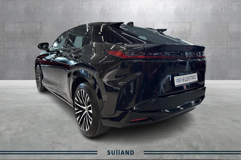 Bilde 3 av Lexus RZ 450e EXECUTIVE, SJEKK KM.STAND, 20'' SOMMER OG VINTER