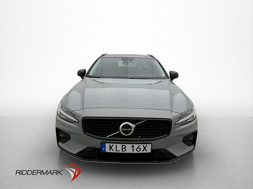 Bild 2 av Volvo V60 B4 197hk Plus Dark VOC Värm Google Läder Kamera
