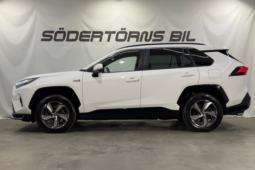 Bild 4 av Toyota RAV4 Plug-in Hybrid E-CVT X EDITION DRAG CARPLAY KAMERA MOMS