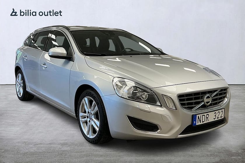 Bild 2 av Volvo V60 D3 Momentum Business Edition Pro Helskinn Dragkrok