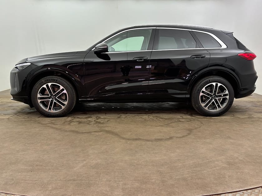 Bild 3 av Audi Q5 TDI 204hk quattro Nya modellen 360 Kamera Drag Navi