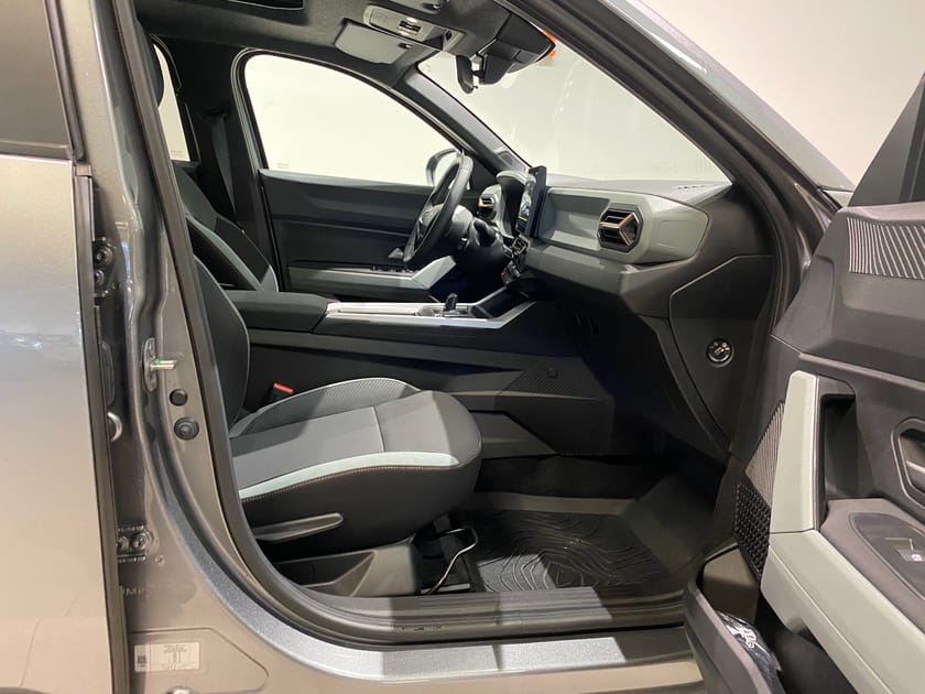 Bild 4 av Dacia Bigster Hybrid 155 extreme