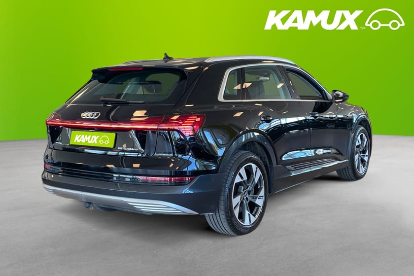 Bild 4 av Audi e-tron 55 quattro Luftfj Skinn 360 Värmare Drag