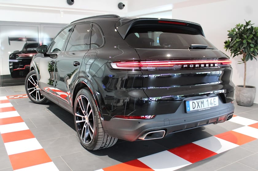 Bild 2 av Porsche Cayenne E-Hybrid 