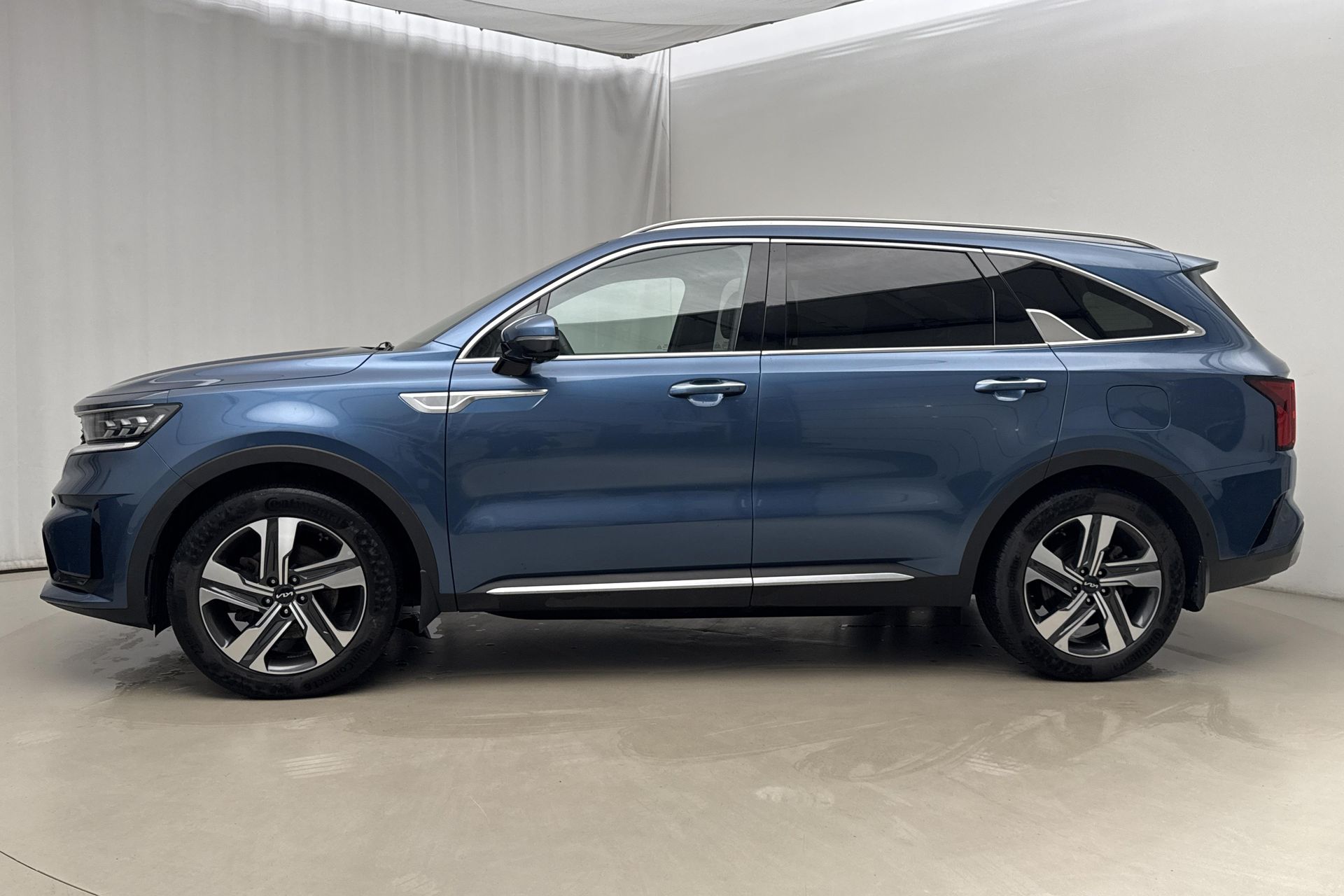 Kia Sorento 1.6 T-GDI Plug-in-Hybrid 2022, bild 2/10
