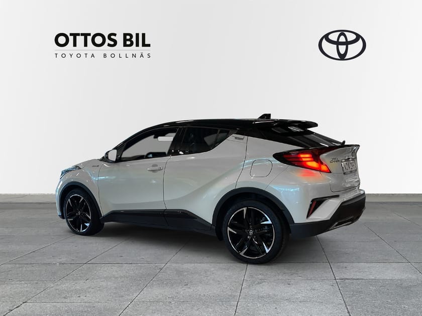 Bild 2 av Toyota C-HR Hybrid 2,0 HSD GR-SPORT/S-V-Hjul,MV;GPS,JBL