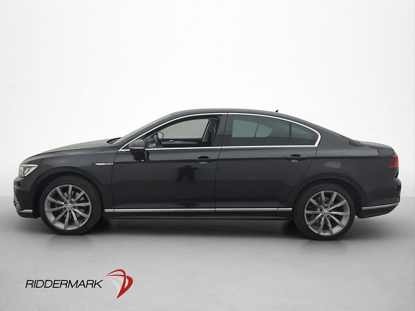 Bild 5 av Volkswagen Passat TDI 4Motion R-Line Värmare Kamera Dragkrok