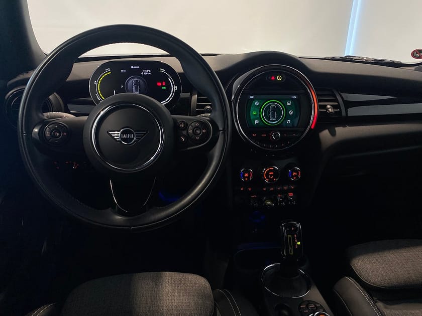 Bild 3 av MINI Cooper SE 4,95% ränta P-assistent bak Backkamera