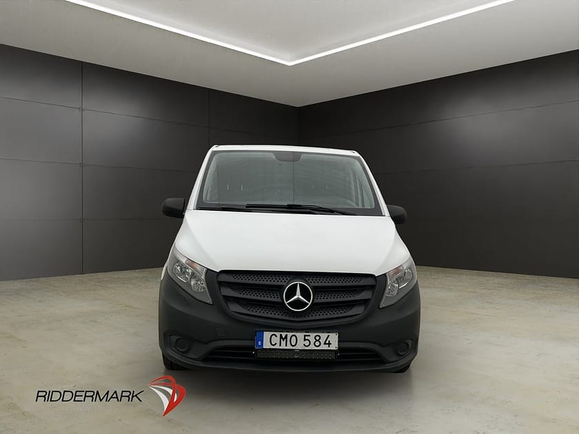 Bild 5 av Mercedes-Benz Vito 109 CDI 2.8t L2 Värmare Dragkrok 3-Sits Bluetooth