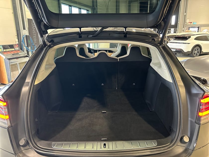 Bild 5 av Tesla Model X 100D 423hk / Dragkrok