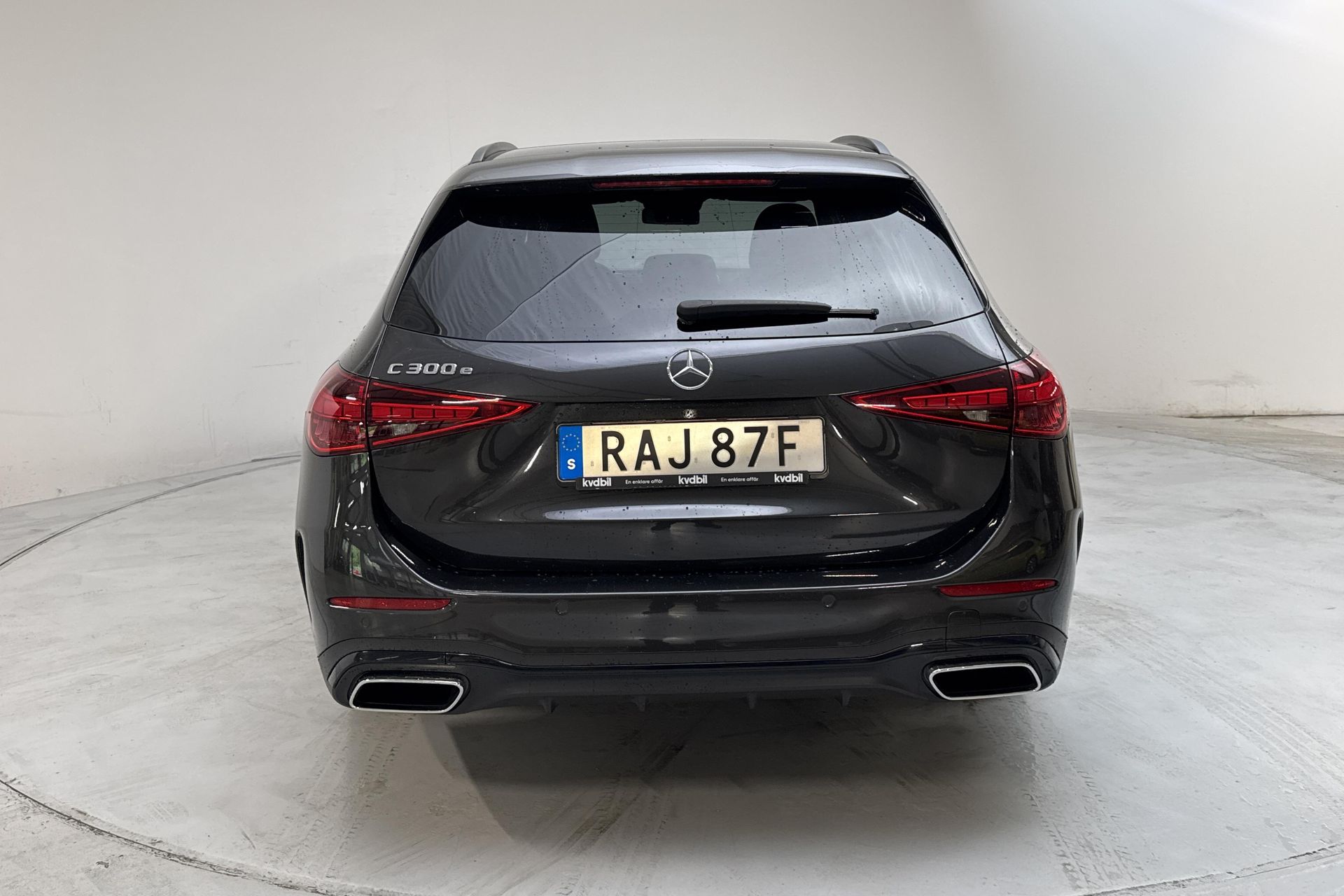 Mercedes-Benz C 300 T e 2023, bild 6/10