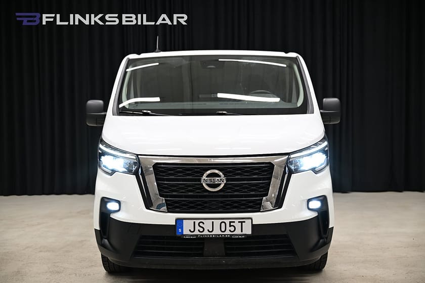 Bild 4 av Nissan Primastar Crew 150HK L2|Automat|9-Sits|LED|Drag|Leasebar